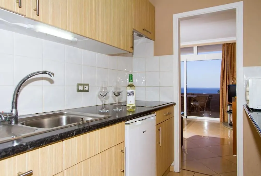 Beautiful Apartment With Stunning Sea Views Tias